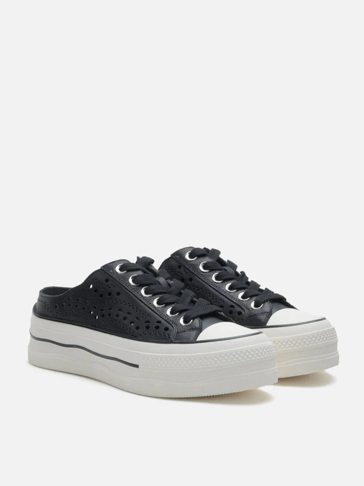 Wilhelmina Slip-on Pearl Bow Sneakers - Image 4