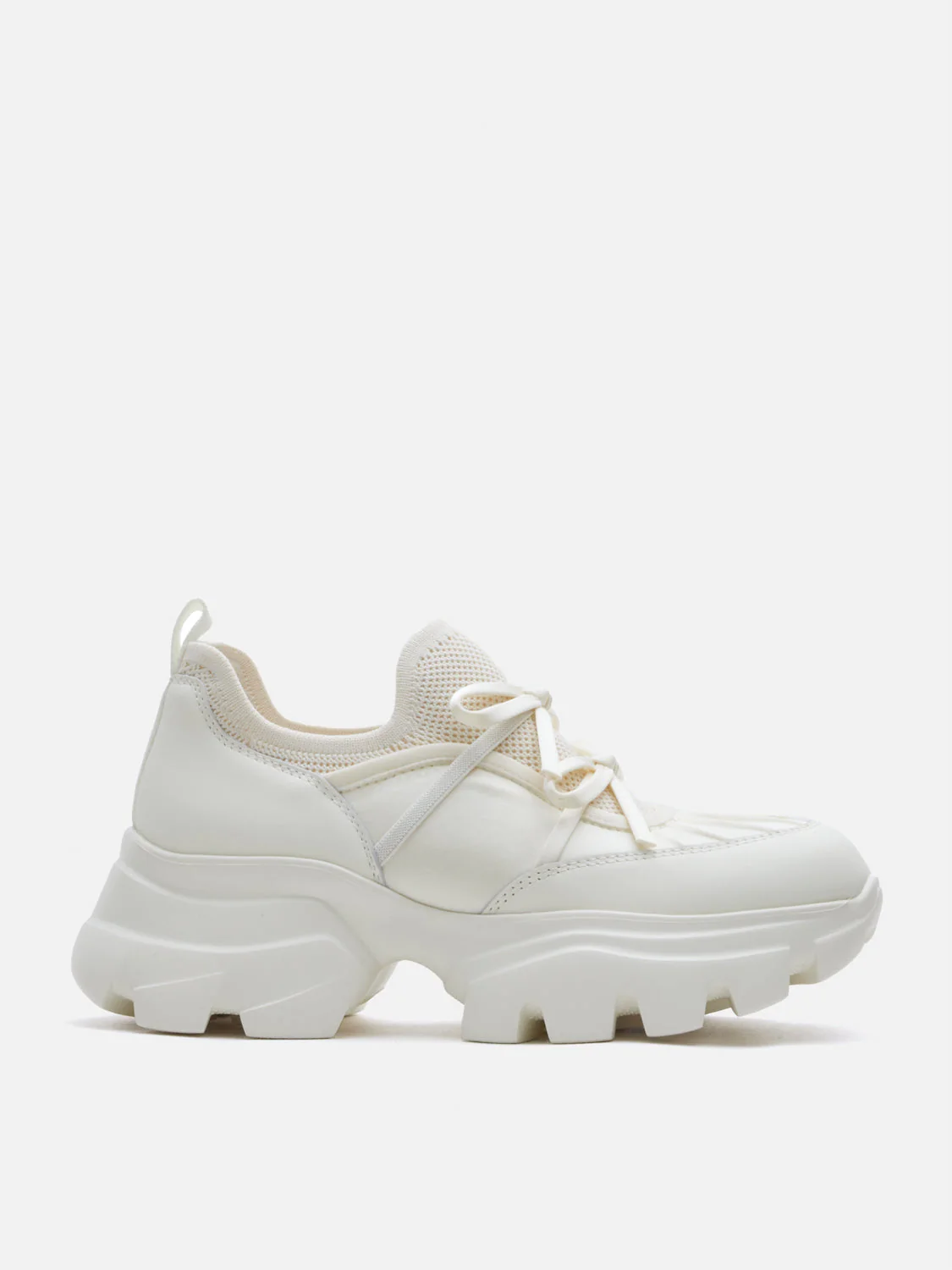 Low-Top Sneakers