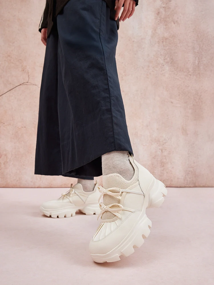 Imogen Bow Sneakers - Image 7