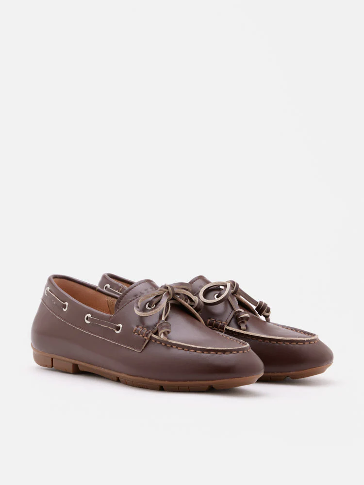 Gabrielle Bow Leather Boat Loafers - Image 3