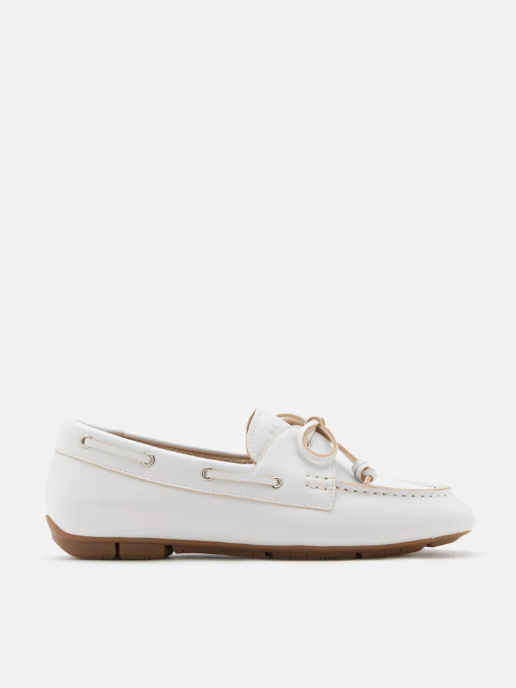 Gabrielle Bow Leather Boat Loafers - Image 9