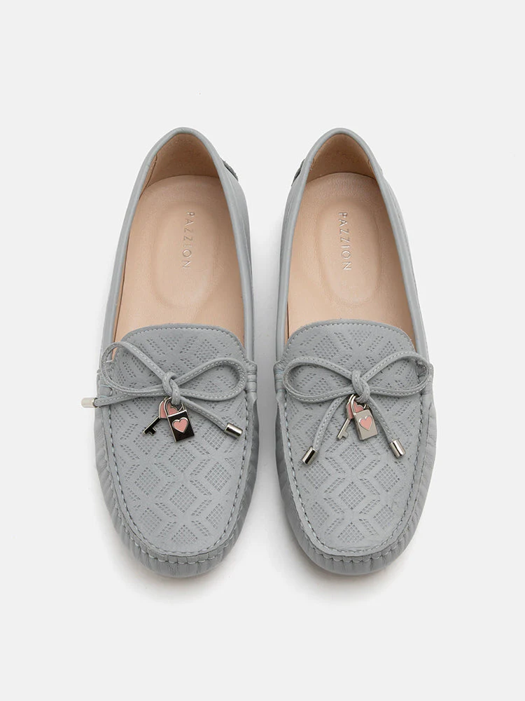 Lucian Heart Locked Textured Moccasins - Image 5