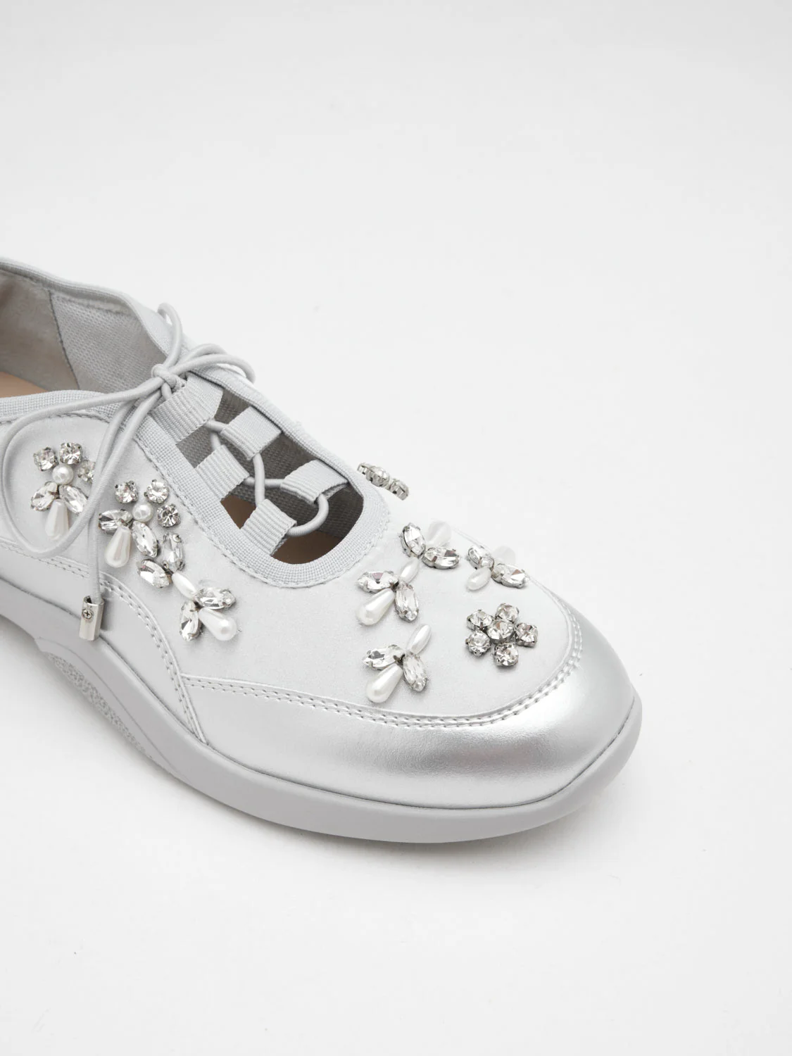 Isabeli Crystal-Embellished Lace-Up Sneakers - Image 11