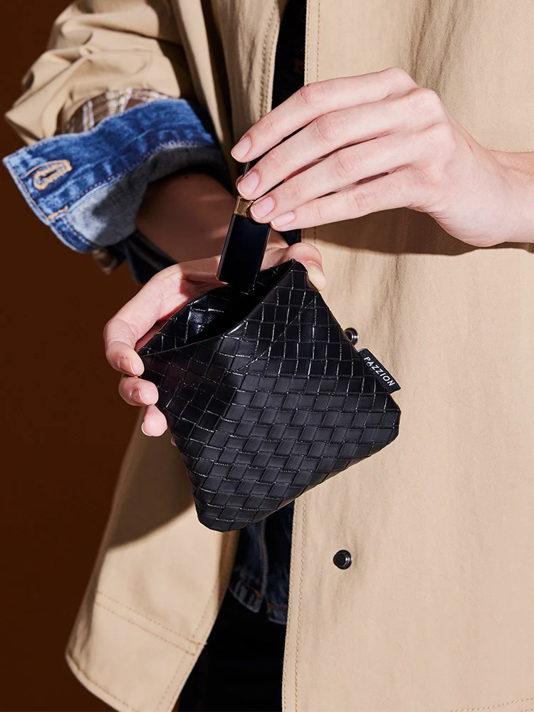 Sirena Coin Purse - Image 5